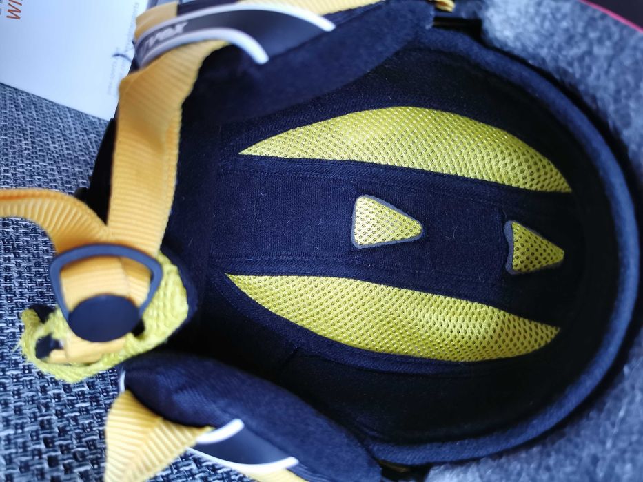 Детска каска UVEX Airwing 2 Pro  52-54 см