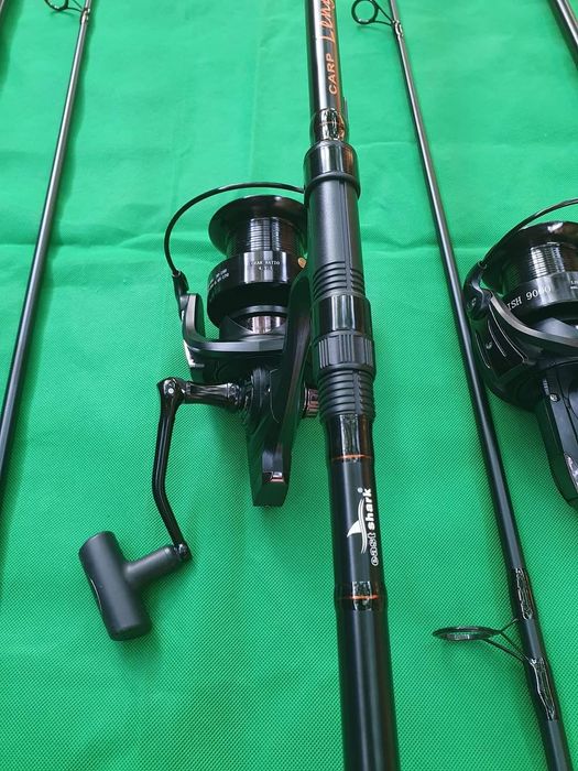 Set pescuit la Crap lansete eastshark + mulinete Saimino Gh
