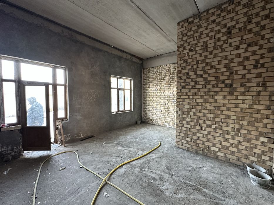 580м² Мирабад — 2 линия, Вход со двора, парковка 10 авто своя Терраса