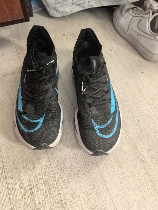 Продам Кроссовки