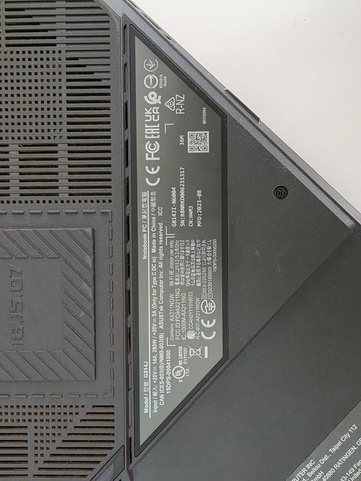 Laptop Gaming ASUS ROG Strix G18