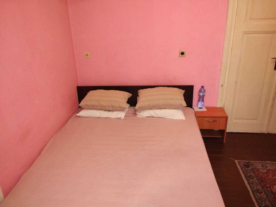 Дава се под наем Едностаен апартамент в Бургас, Център - 35 кв.м за 125 € - Снимка #6