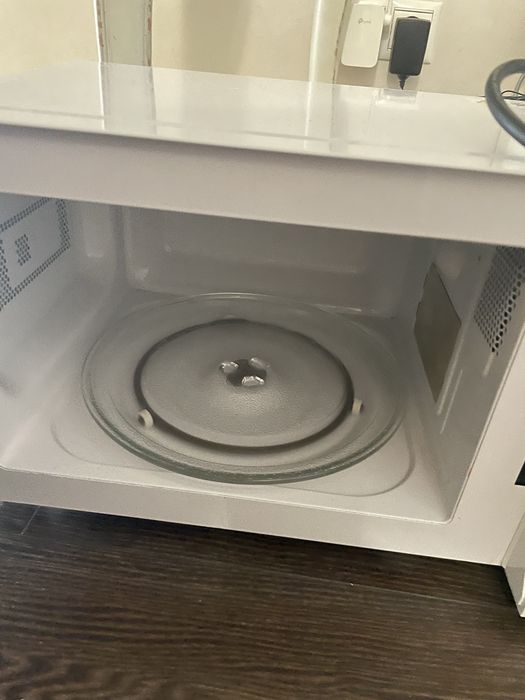 Микроволновка Zanussi