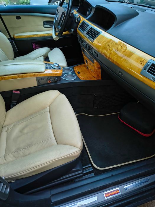 Vand/schimb Bmw seria 7 E65 730d Individual