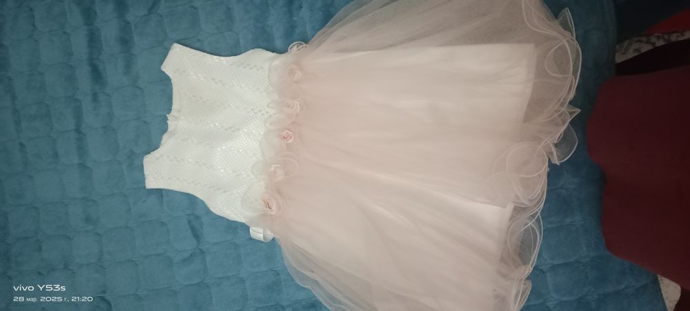 Продам платье для девочек