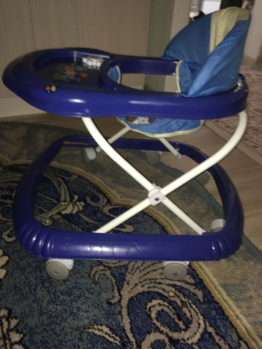 Ходунки детские удобные