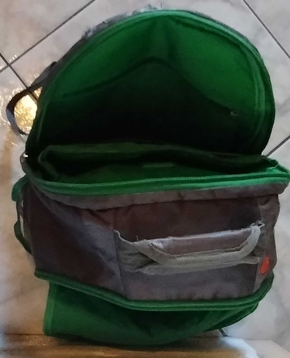 Rucsac spatios, stare foarte buna