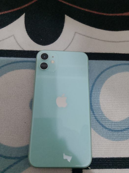 Iphone 11 продам