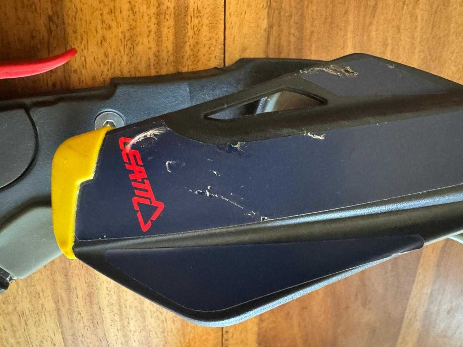 Neck Brace Leatt 3.5 Protecție gât Enduro & Offroad