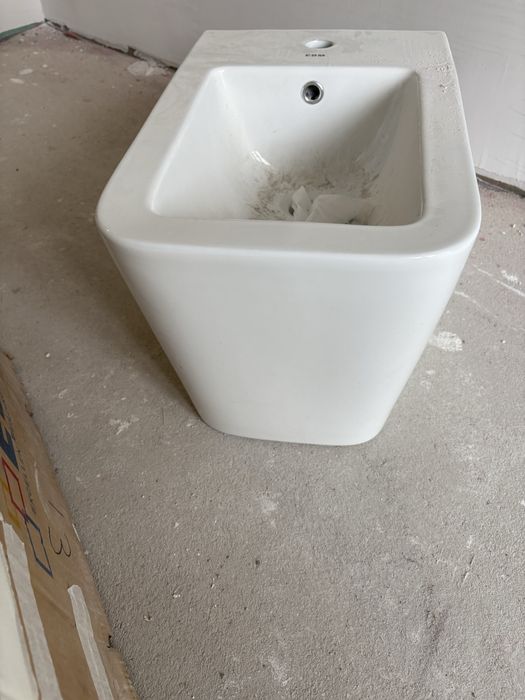 Продам новый биде