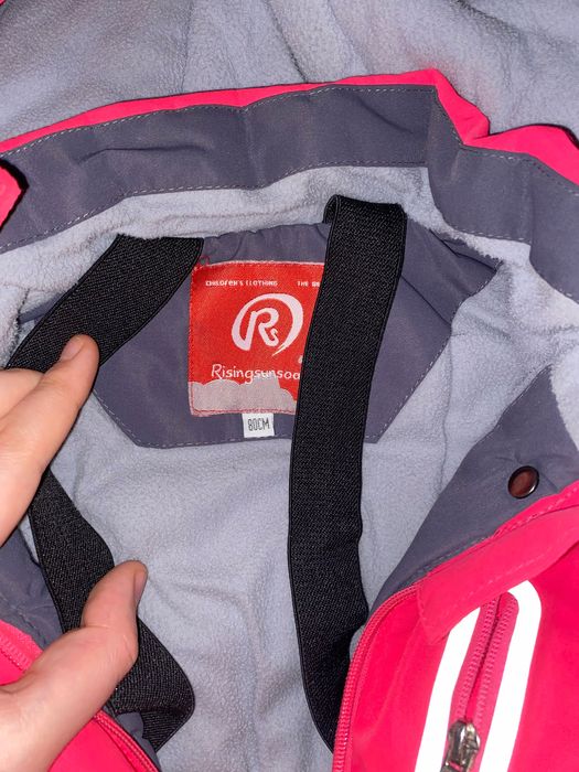 Продам комбенизон для девочек очень теплый