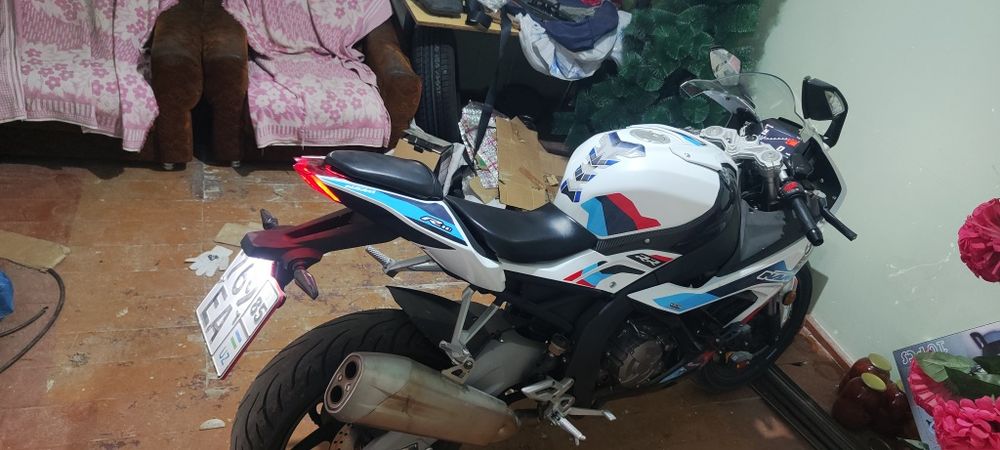 Sport bayk bmw yangiday