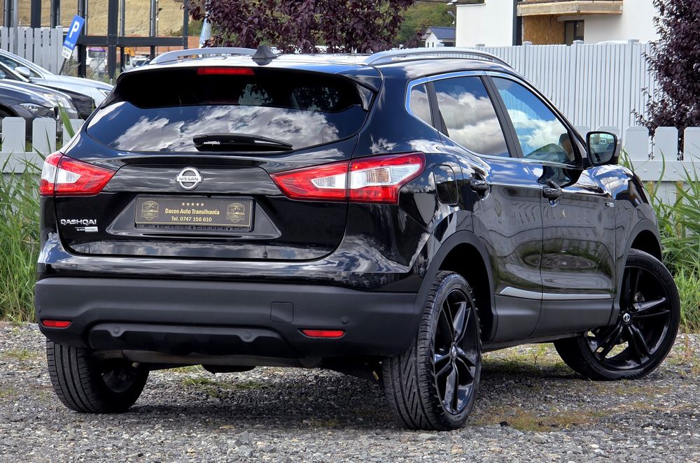 Nissan qashqai 1.6DCI 130cp/4X4/Black edition/senzori360°/panoramic