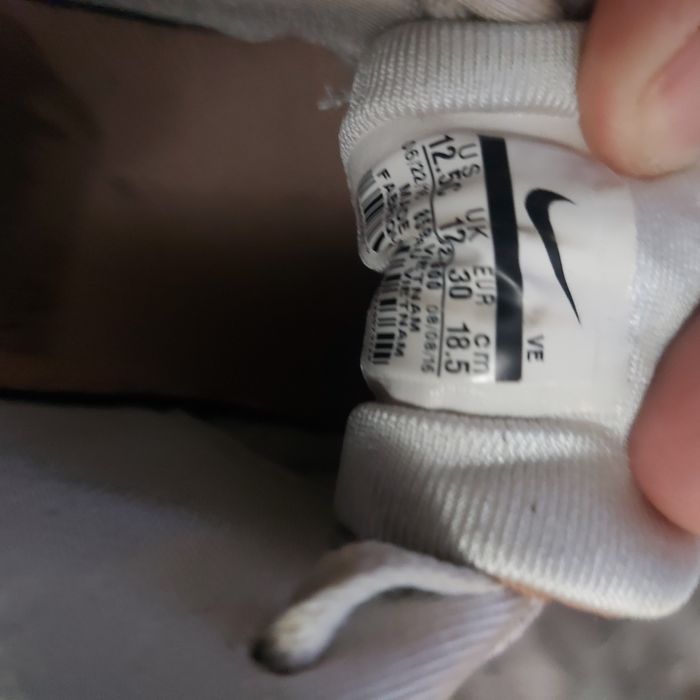Adidasi Nike copii