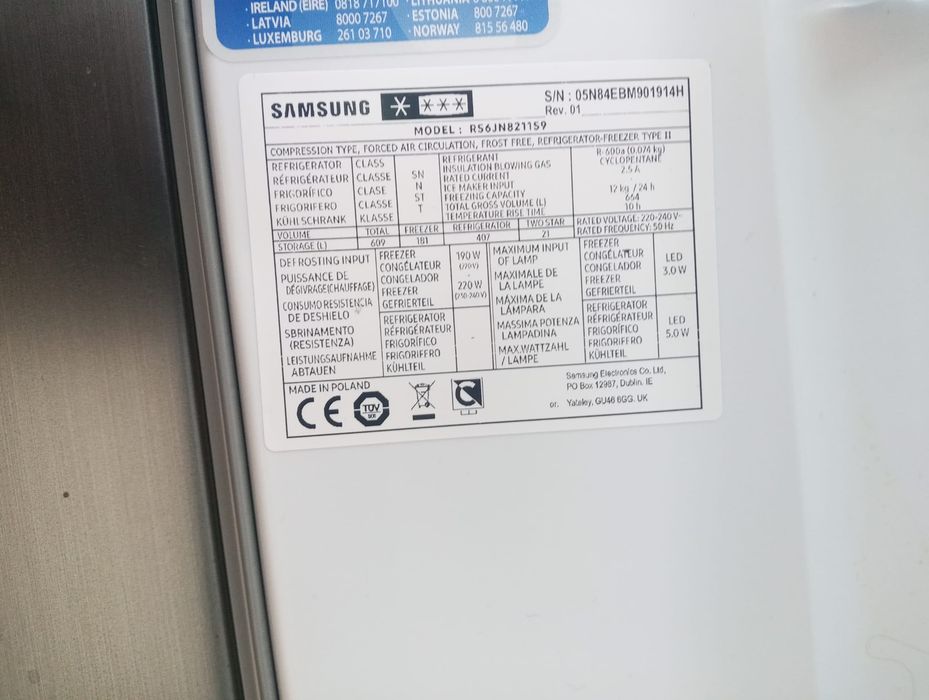 Frigider Samsung Side by Side