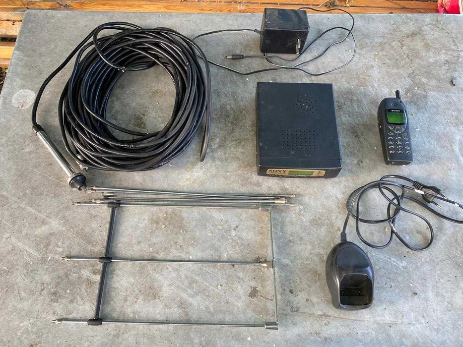 Рация SONY для связи