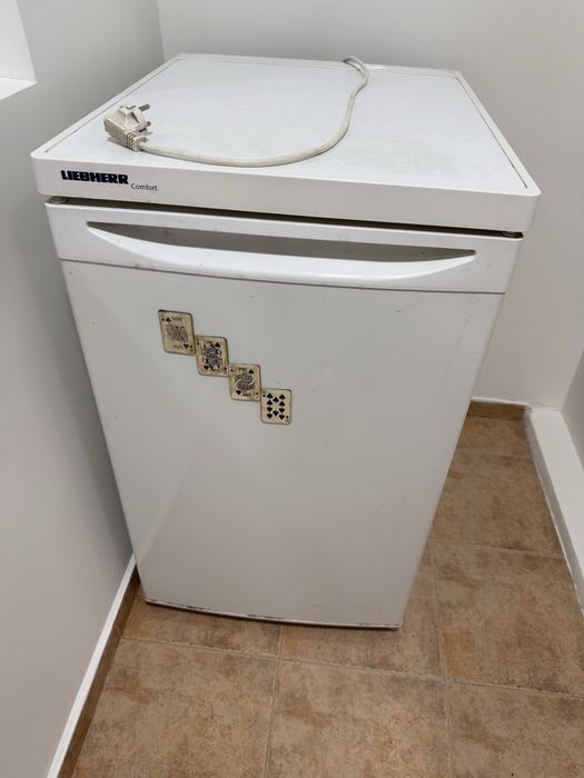 Liebherr хладилник - среден размер