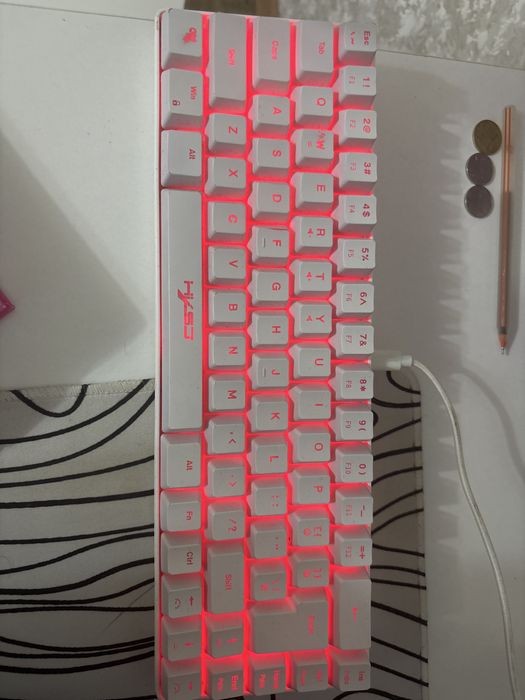 Ноутбук дешевый , срочно продам