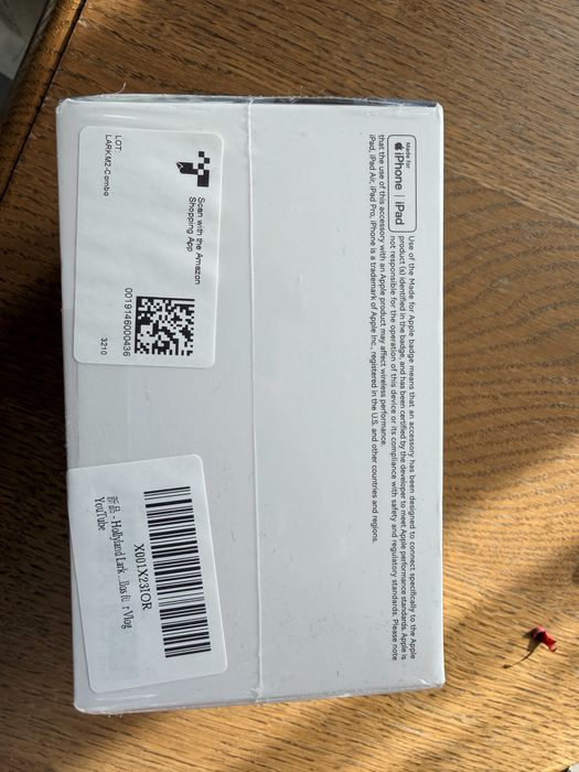 Lavaliera Hollyland Lark M2.  Sigilata