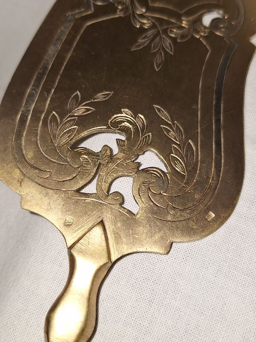 Старинна лопатка за сервиране на торта със сребърна дръжка