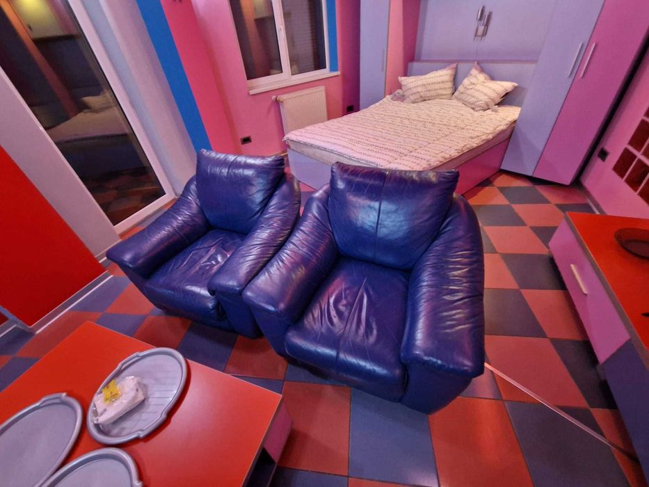 Vand set piele naturala canapea extensibila cu 2 x fotolii 2650 roni