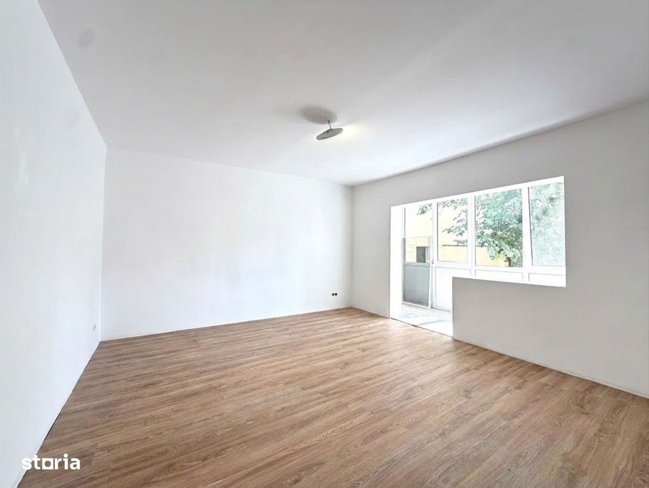 Apartament spatios si renovat, 3 camere, 70 mp utili, parter - Zona Ar