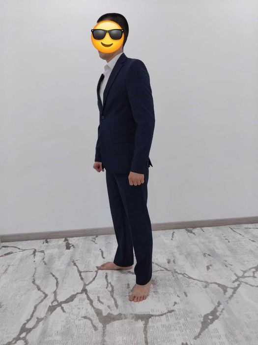 Продам мужской костюм