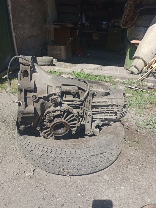 Авто Зопчасти на ауди б3
