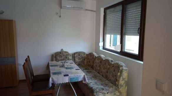 Дава се под наем Двустаен апартамент в Бургас, Сарафово - 58 кв.м за 200 € - Снимка #1