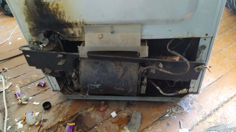 Продам холодильник