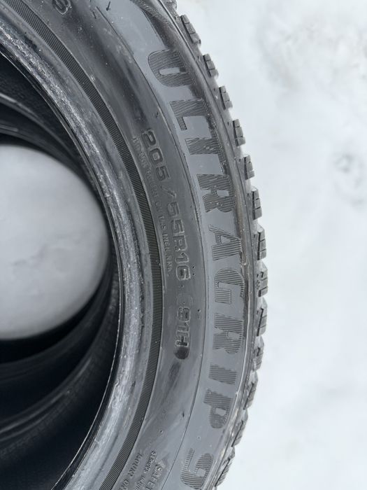 Cauciucuri iarna 205 55 R16 Goodyear