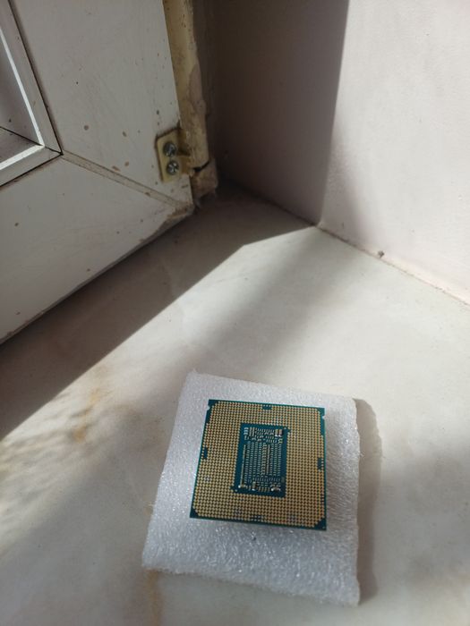 Процесор i59400f