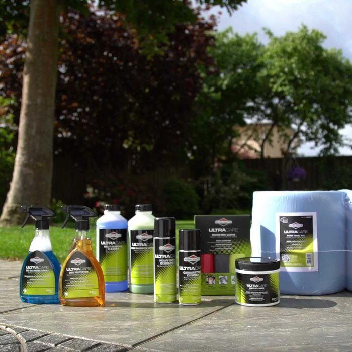 Шампоан за кола Briggs & Stratton Ultra Care with Wax 1L