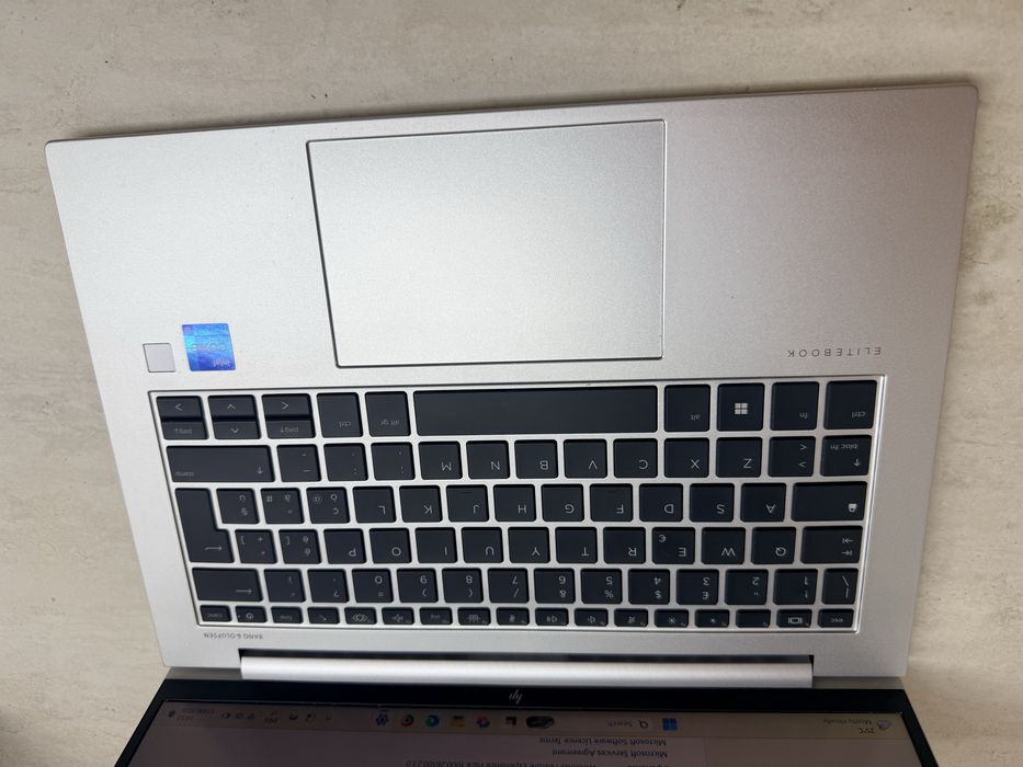 Hp Elitebook 840 G9 i5 16 Gb DDR5 Nvme 512 IMPECABIL