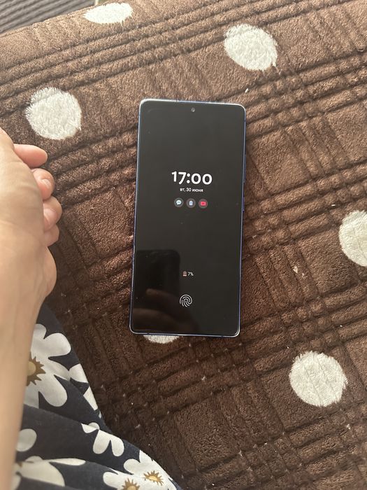 Продам samsung S10 lite