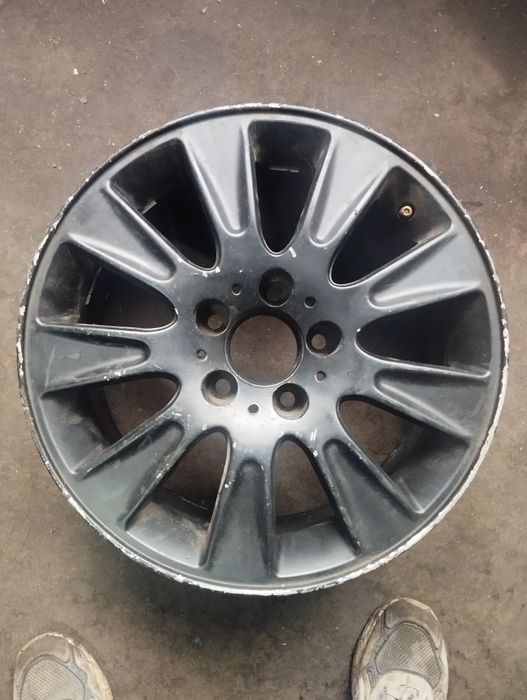 Продам диск одиночку на 16