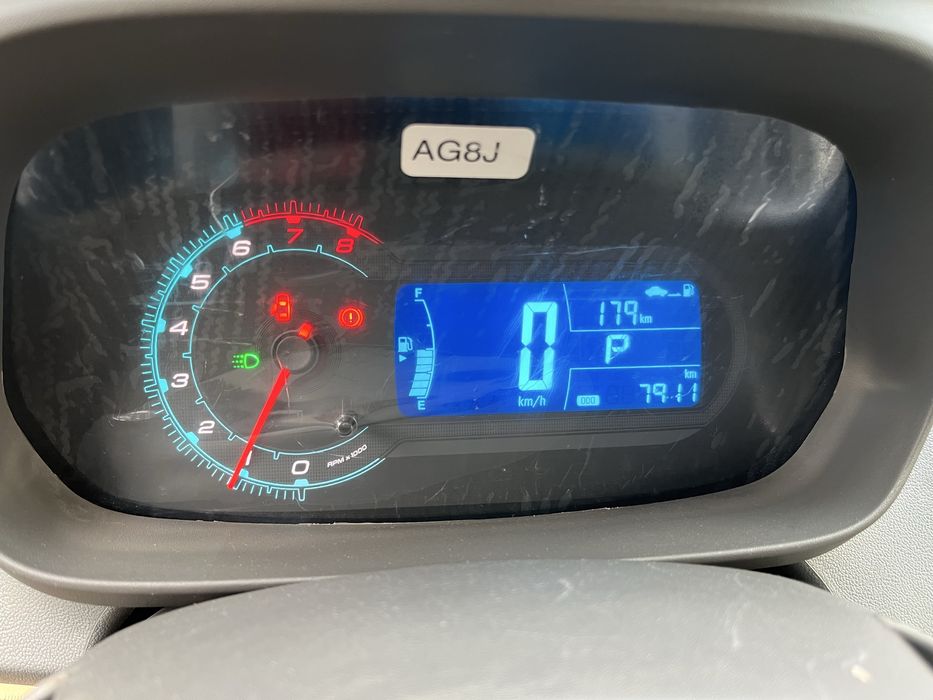 Поодам свою машину кобальт 7800 пробег А/к