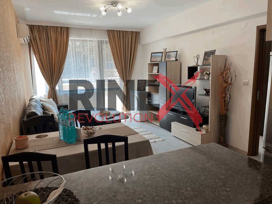 Дава се под наем Едностаен апартамент в Пловдив, Център - 65 кв.м за 590 € - Снимка #9
