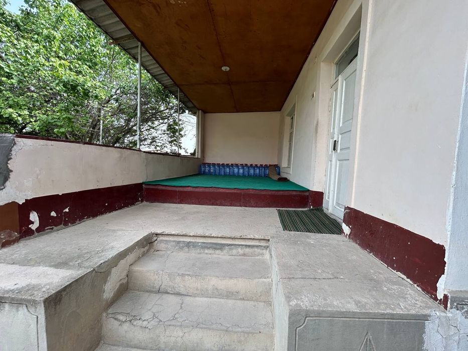 Yer uy sotiladi Burota maxala