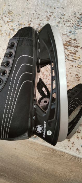 Коньки мужской..