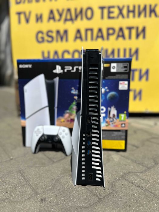 Конзола PLAYSTATION 5 (SLIM) PS5 / Като нова