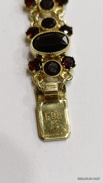 Vind brățară din aur 14kt cu granate Bohemia