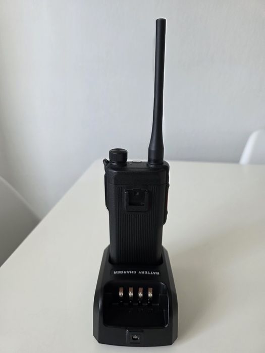 ABBREE AR-880 stație radio digitală DMR de mare putere (10W), dual-band (VHF/UHF)