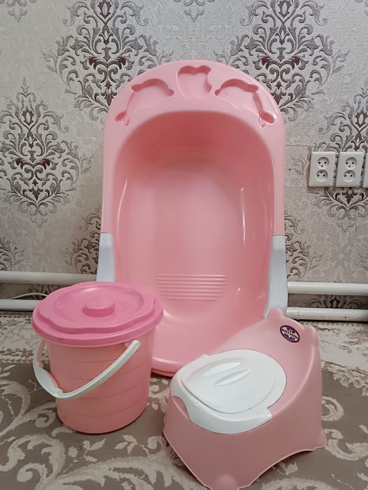 Продам ванну с ведром