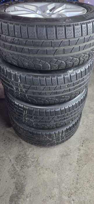 BMW Х1 и X3  джанти със зимни гуми 225/60/17. 7,5J×17. ET32. 5×120  цо72 + сензори