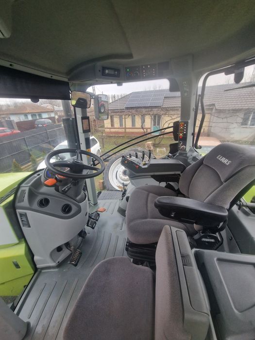 Claas axion  850