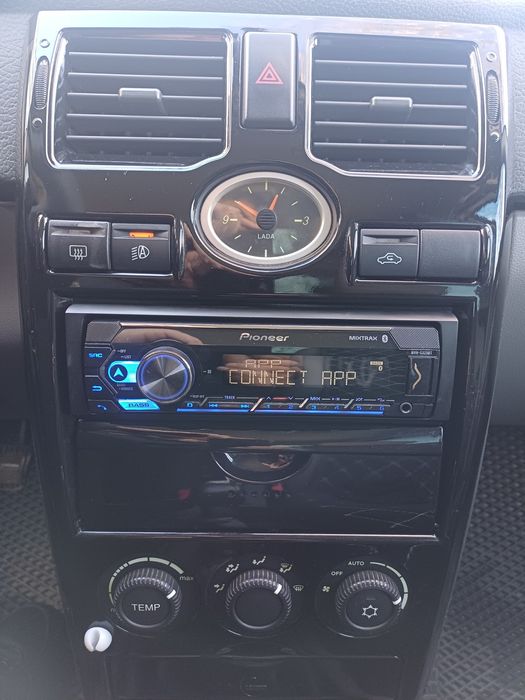 Продам приора люкс. В отличном состоянии!