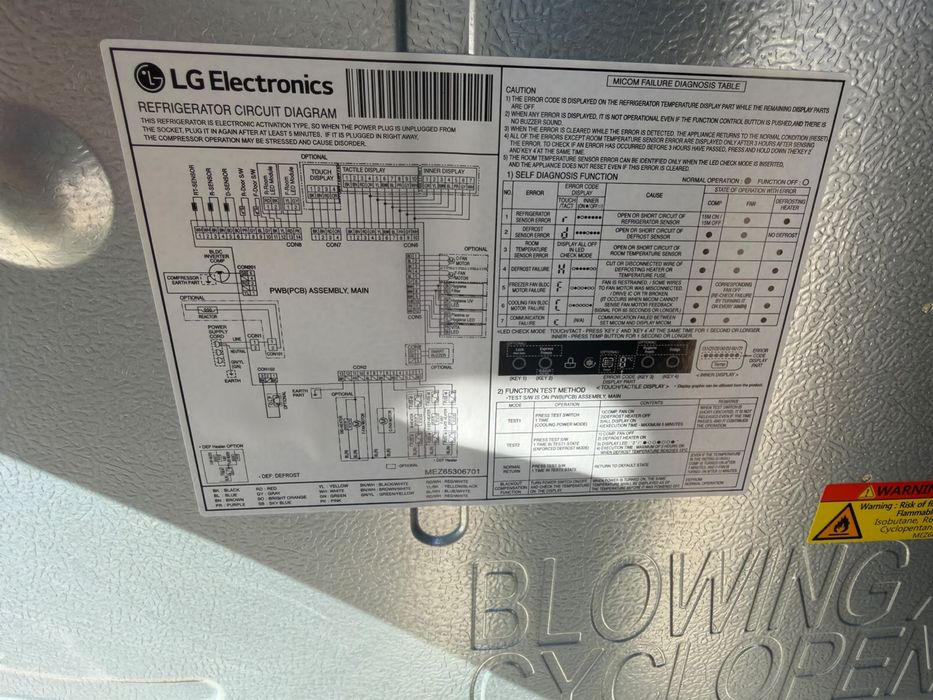 Продаю холодильник LG большой