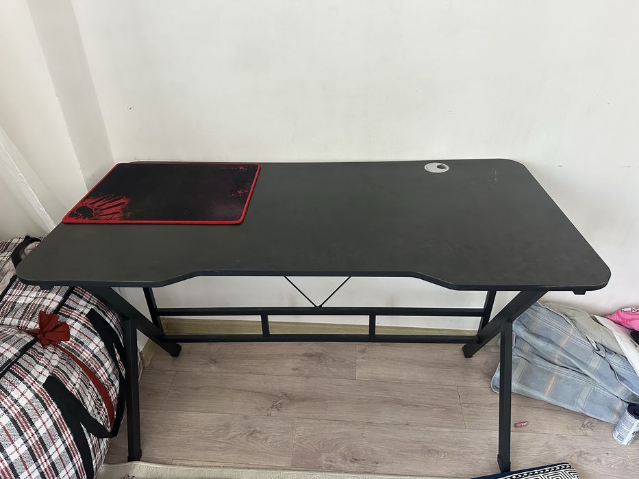Игравой стол компьютерный стол