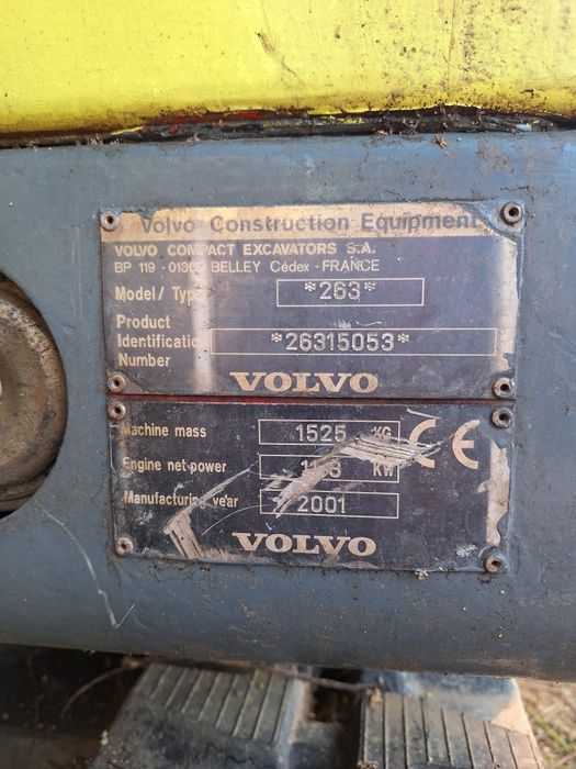 Мини багер Volvo